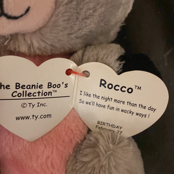 Two Raccoon Beanie Boos - Rocco and Roxie - Picture 6 of 6